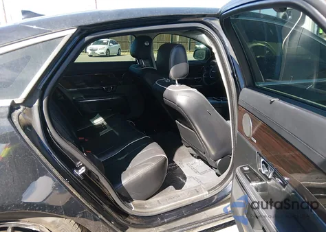 2014 Jaguar Xj Xjl Portfolio z USA, uszkodzony, nr VIN SAJWJ2GD9E8V61514